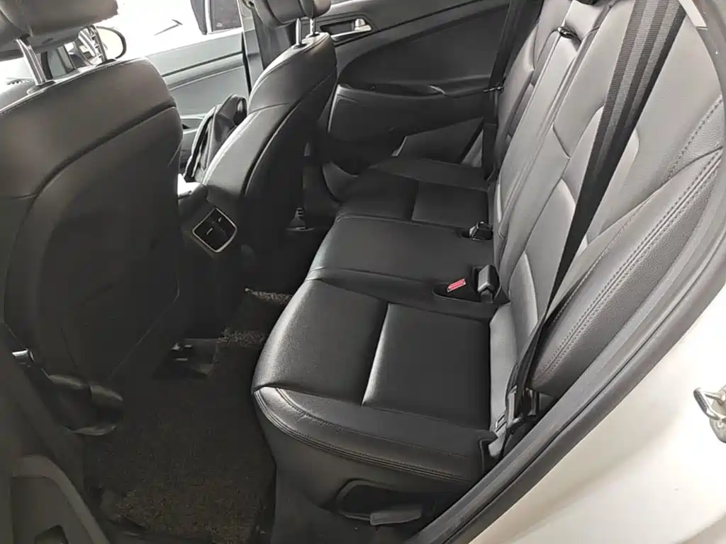 Hyundai Tucson — миниатюра 17