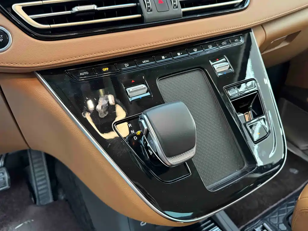 Hongqi HONGQI HQ9 PHEV