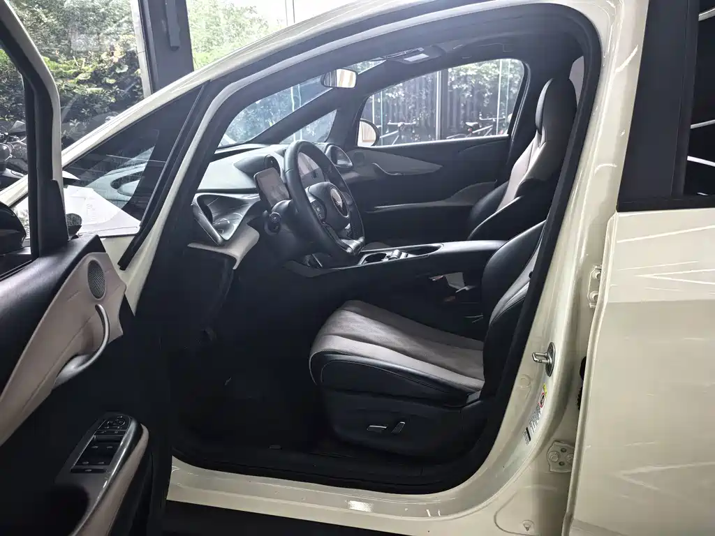 BYD Dolphin — миниатюра 3