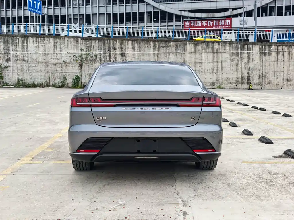 BYD Han — миниатюра 4