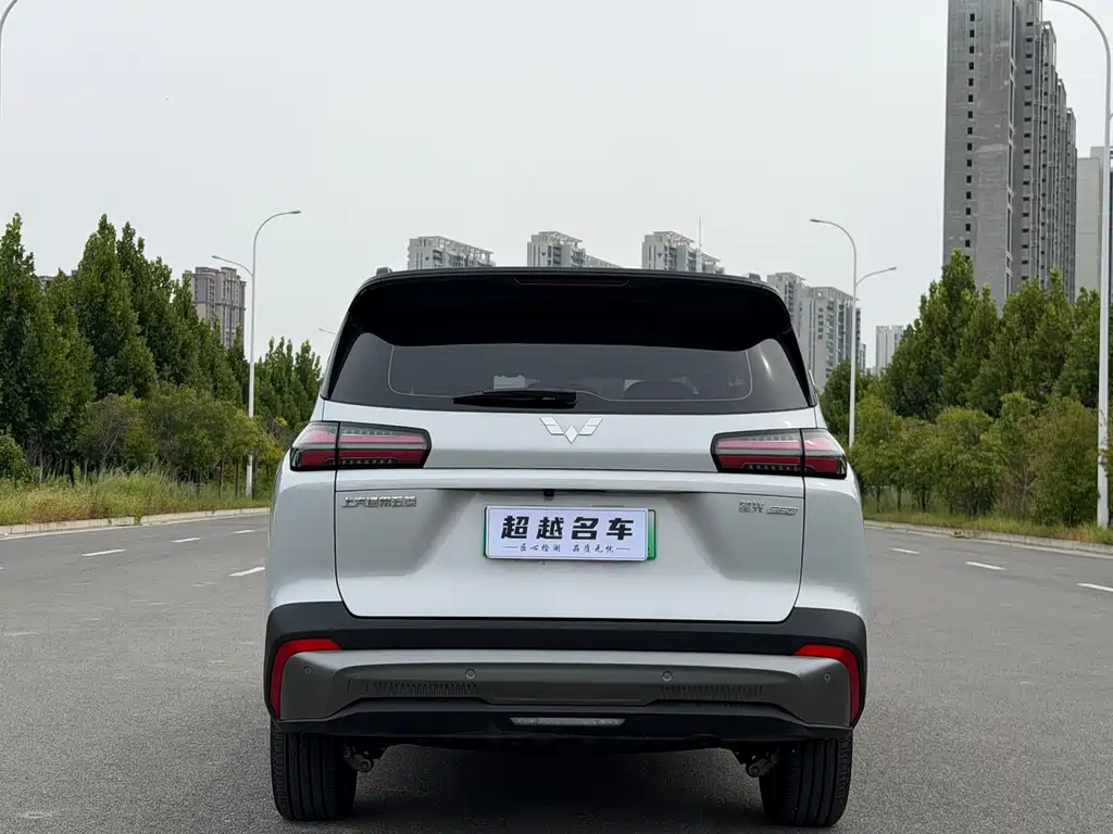 Wuling Xingguang 560 New Energy — миниатюра 6