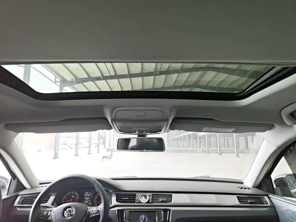 Volkswagen Passat — миниатюра 18