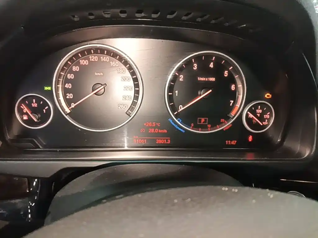 BMW X5 (Import) — миниатюра 12
