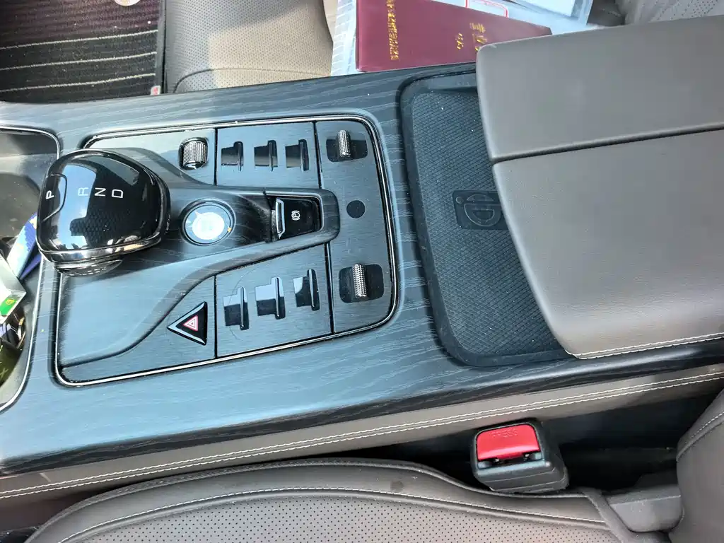 BYD Han — миниатюра 15