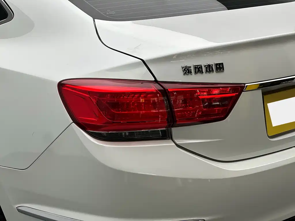 Honda Spirior — миниатюра 17