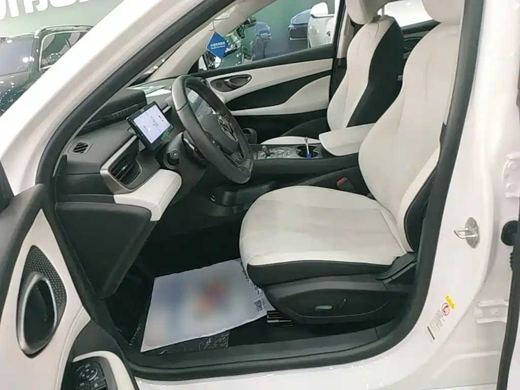 BYD Seal 05 DM-i — миниатюра 15