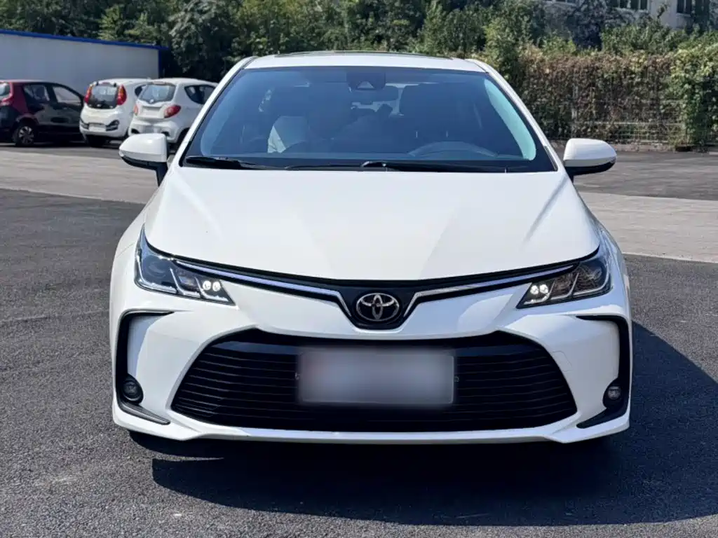 Toyota Corolla — миниатюра 5
