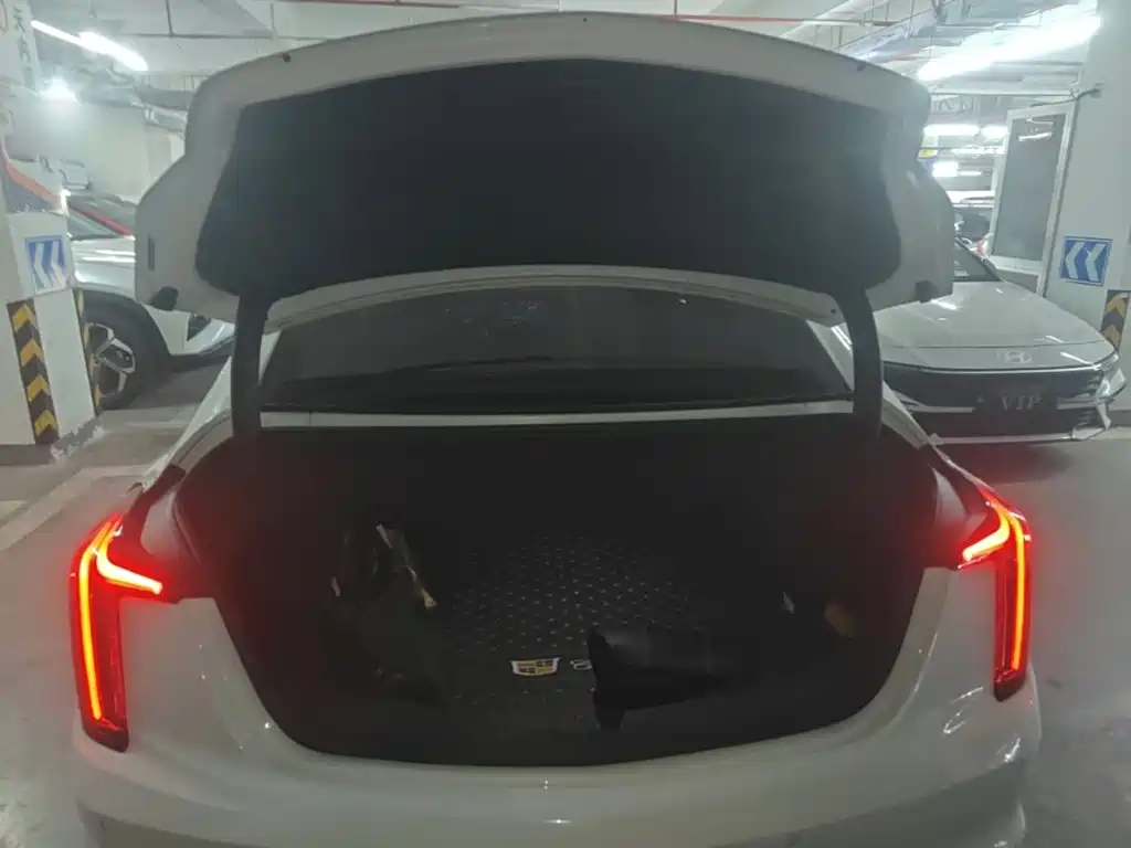 Cadillac CT5 — миниатюра 19