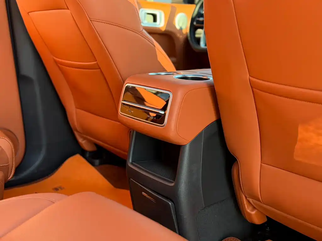 Li Auto Li L8 — миниатюра 20