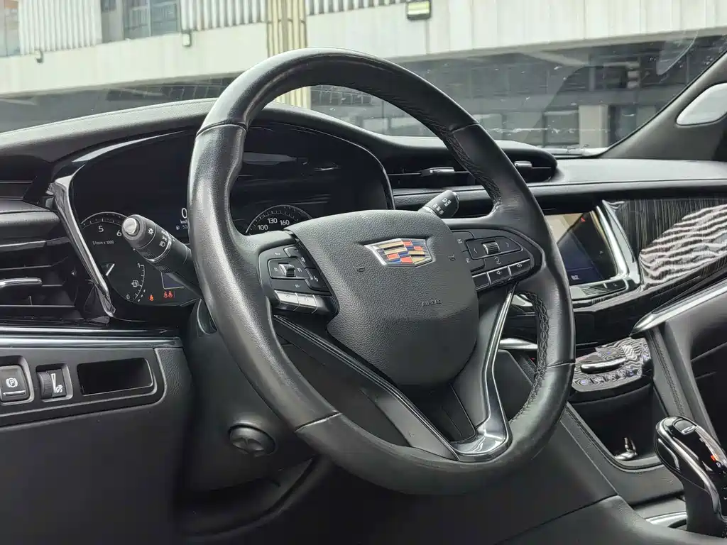 Cadillac XT6 — миниатюра 21