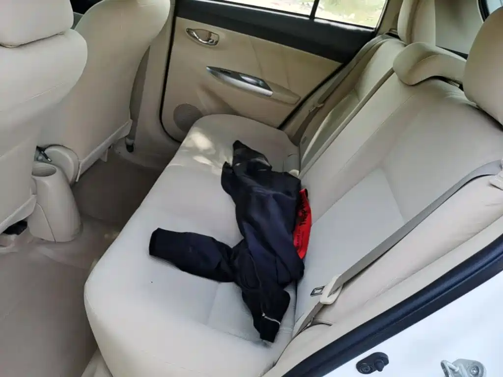 Toyota Yaris L — миниатюра 17