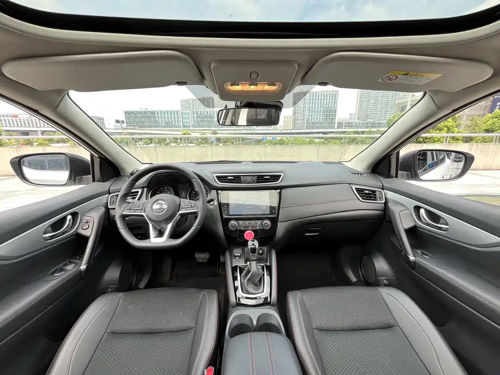 Nissan Qashqai — миниатюра 6