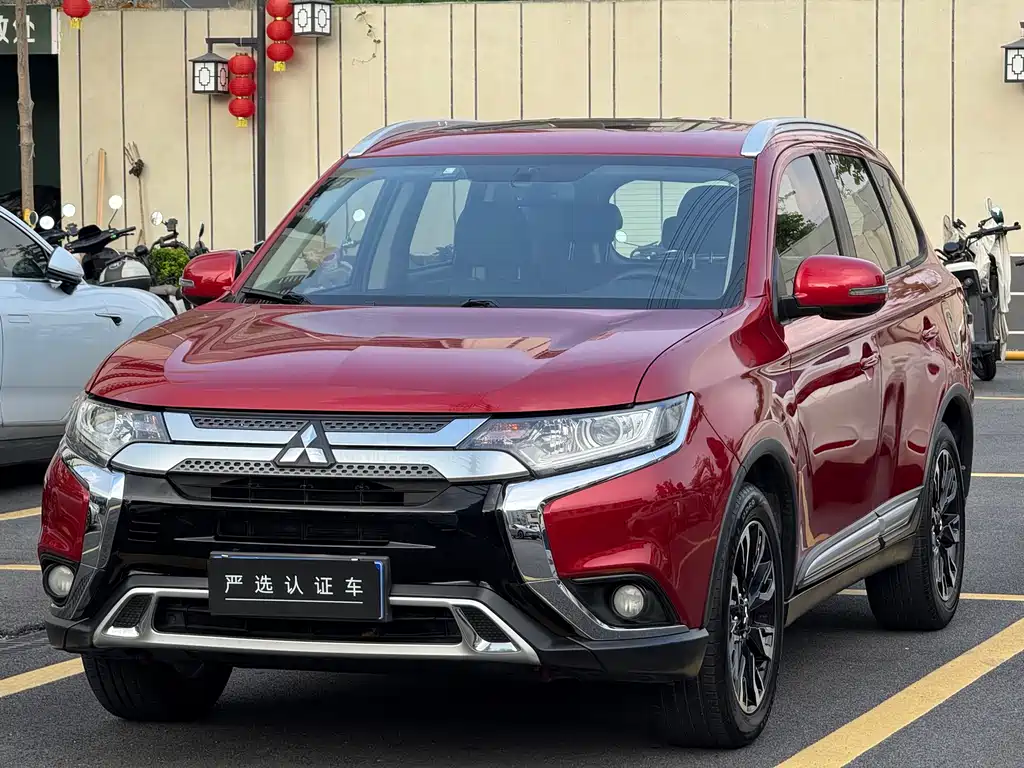 Купить Mitsubishi Outlander