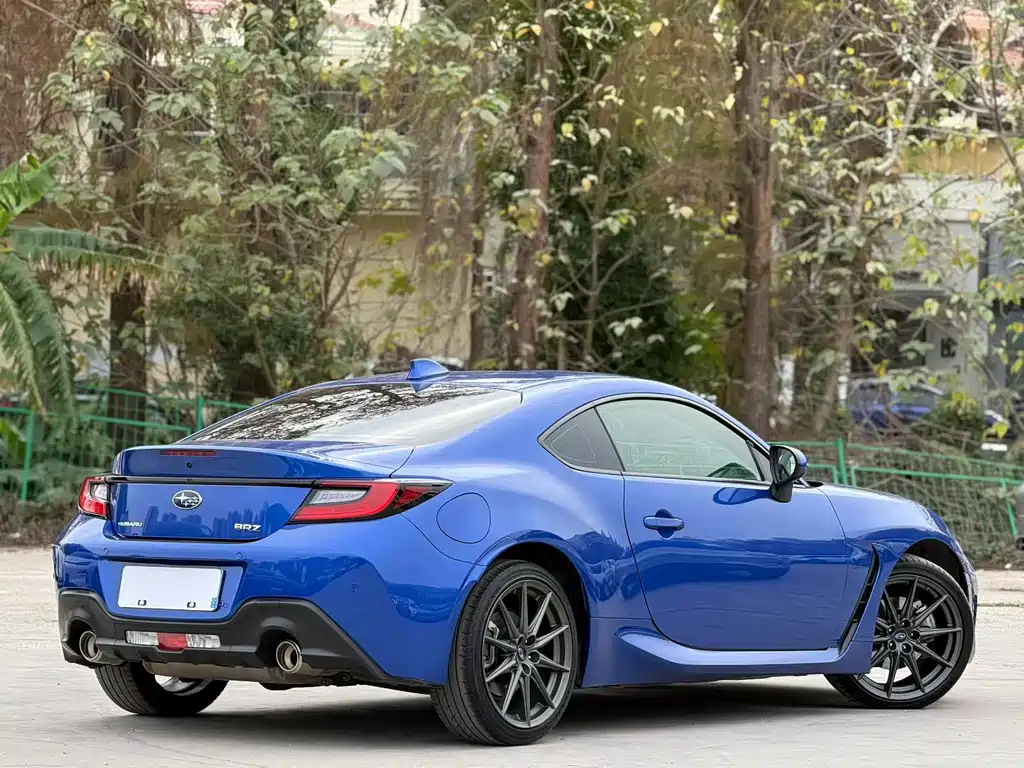 SUBARU BRZ