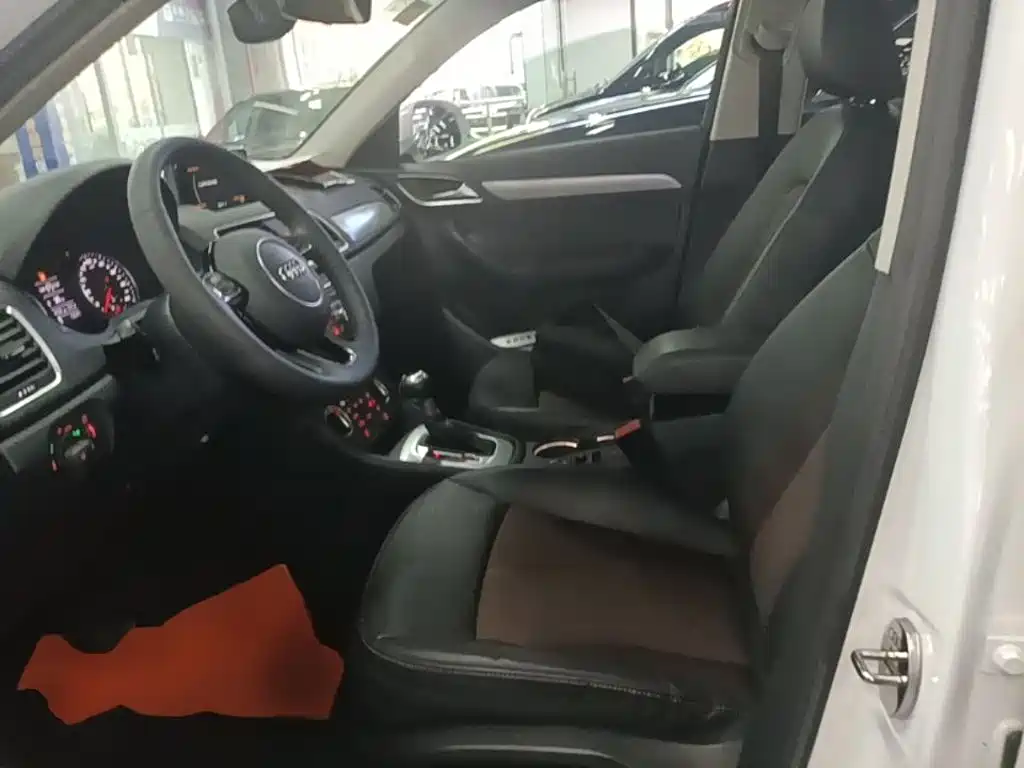 Audi Q3 — миниатюра 15