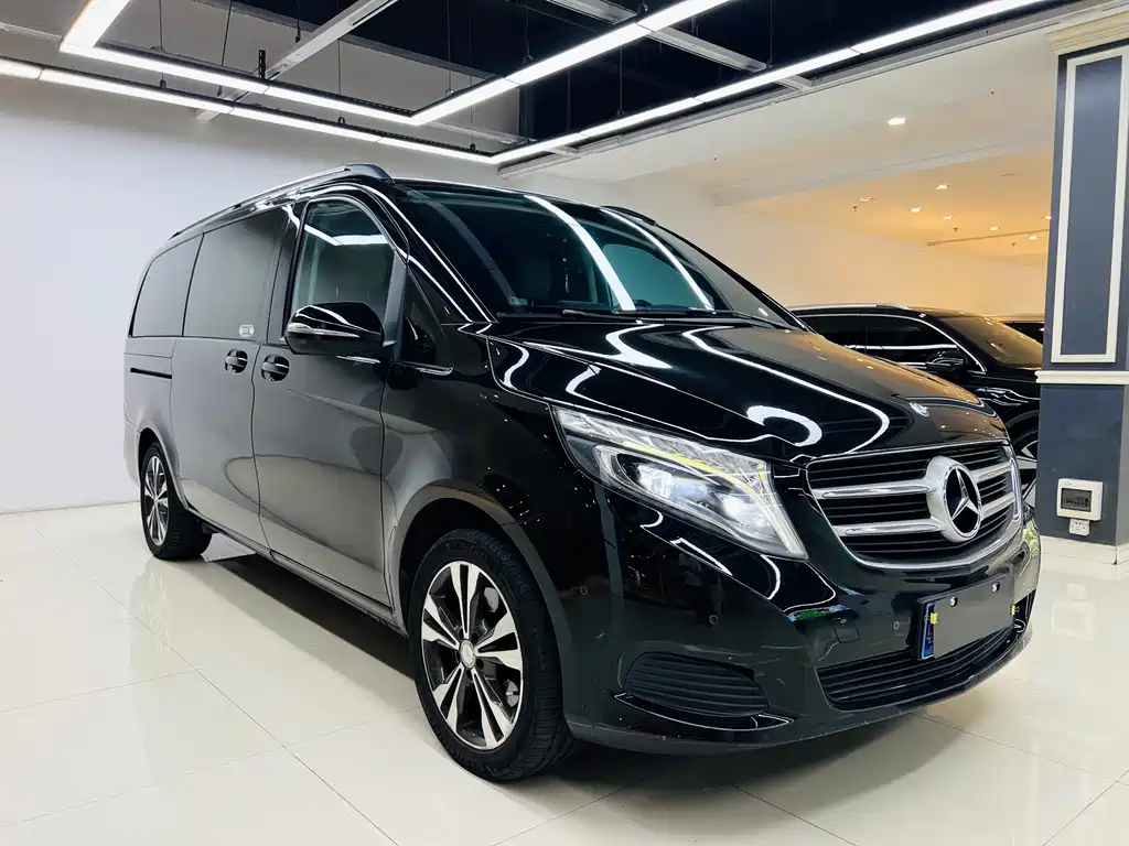 Mercedes-Benz V-Class — миниатюра 5