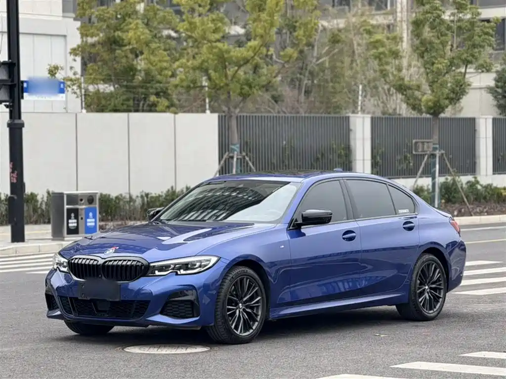 BMW 3 Series 2022