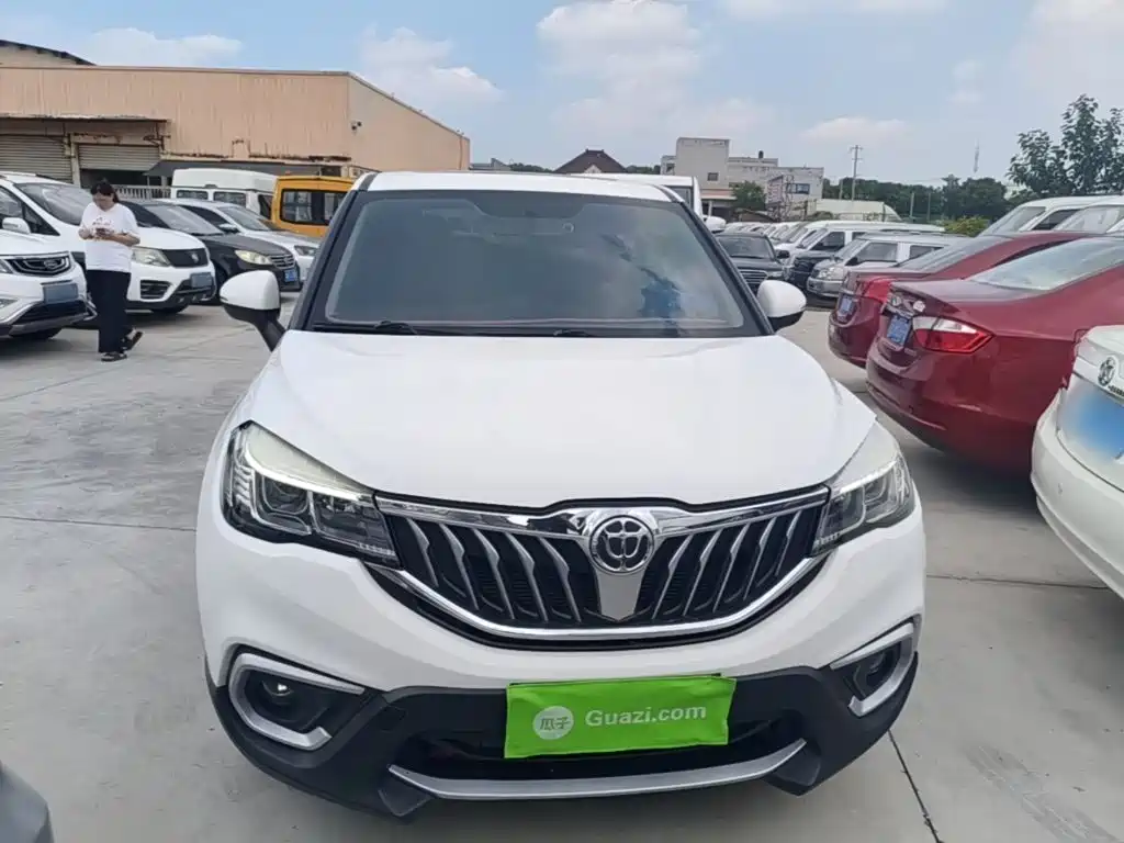 Zhonghua V3 — миниатюра 3