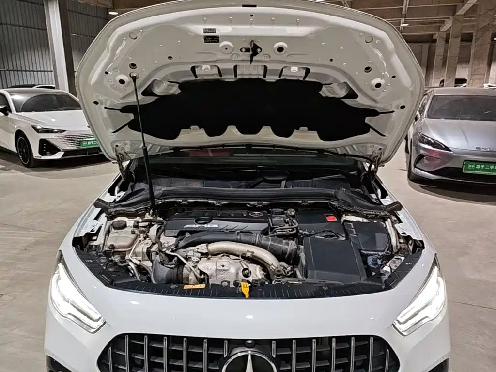 Mercedes-Benz GLA AMG — миниатюра 23