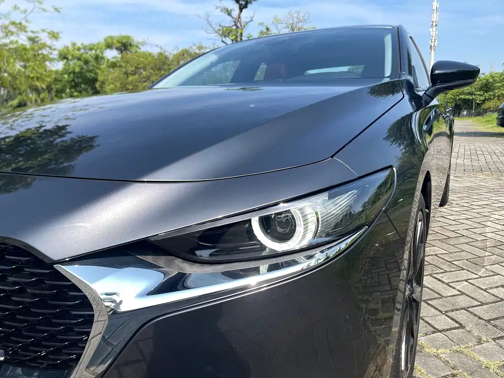 Mazda 3 Axela — миниатюра 23