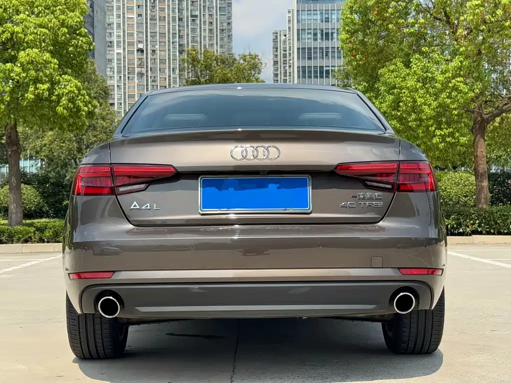 Audi A4L — миниатюра 6