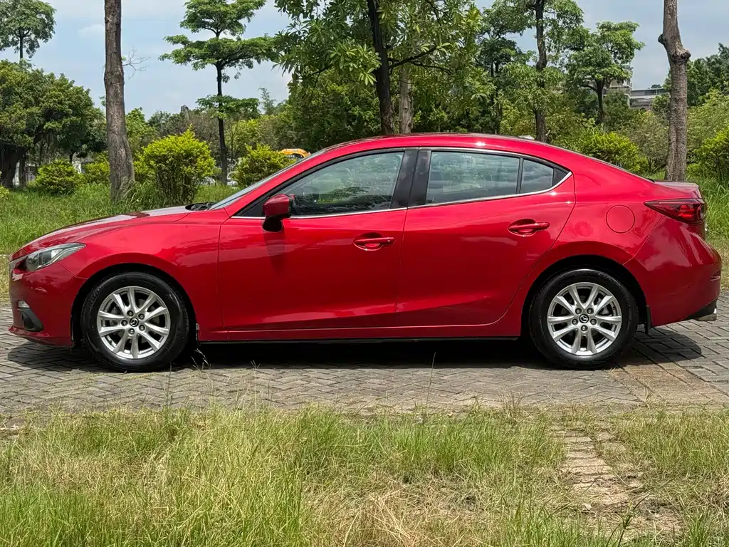 Mazda 3 Axela — миниатюра 4