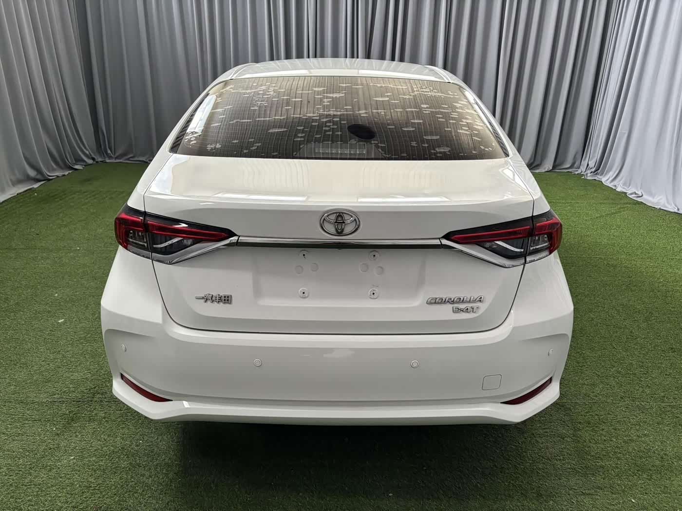 Toyota Corolla 1.2 л 2022 г. Белый, пробег 34000 км