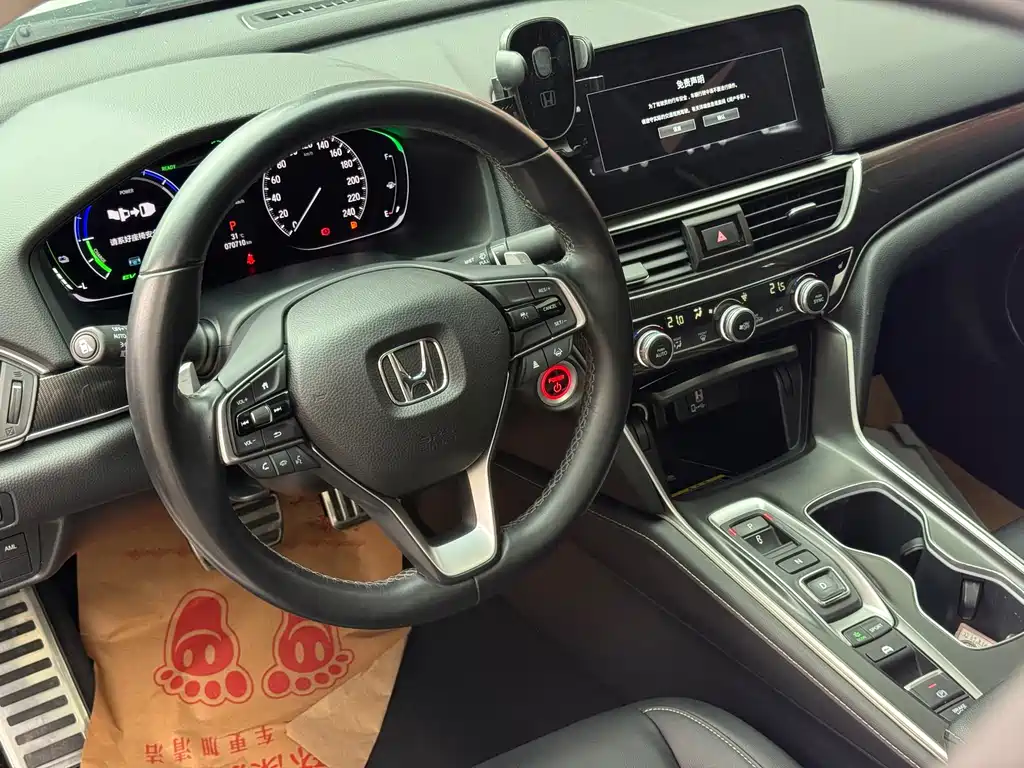 Honda Accord — миниатюра 7
