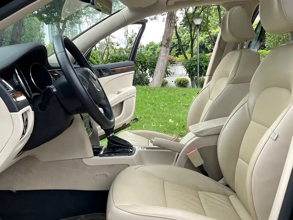 Skoda Superb — миниатюра 7