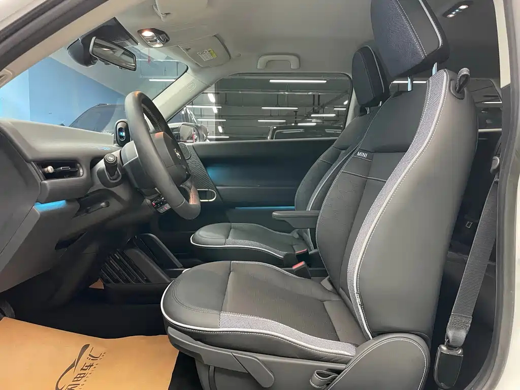 MINI MINI COOPER EV — миниатюра 11