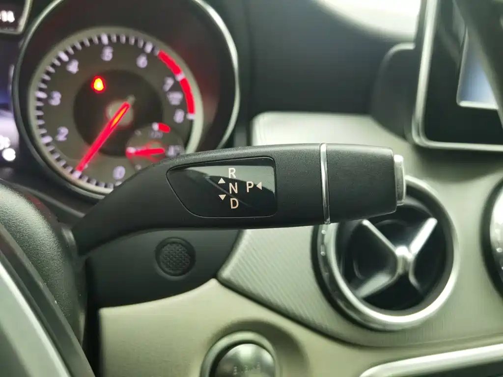 Mercedes-Benz GLA — миниатюра 13