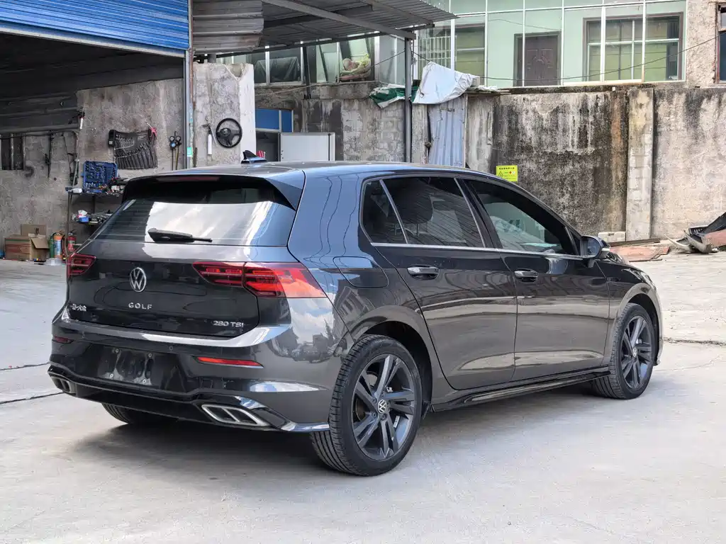 Volkswagen Golf — миниатюра 4