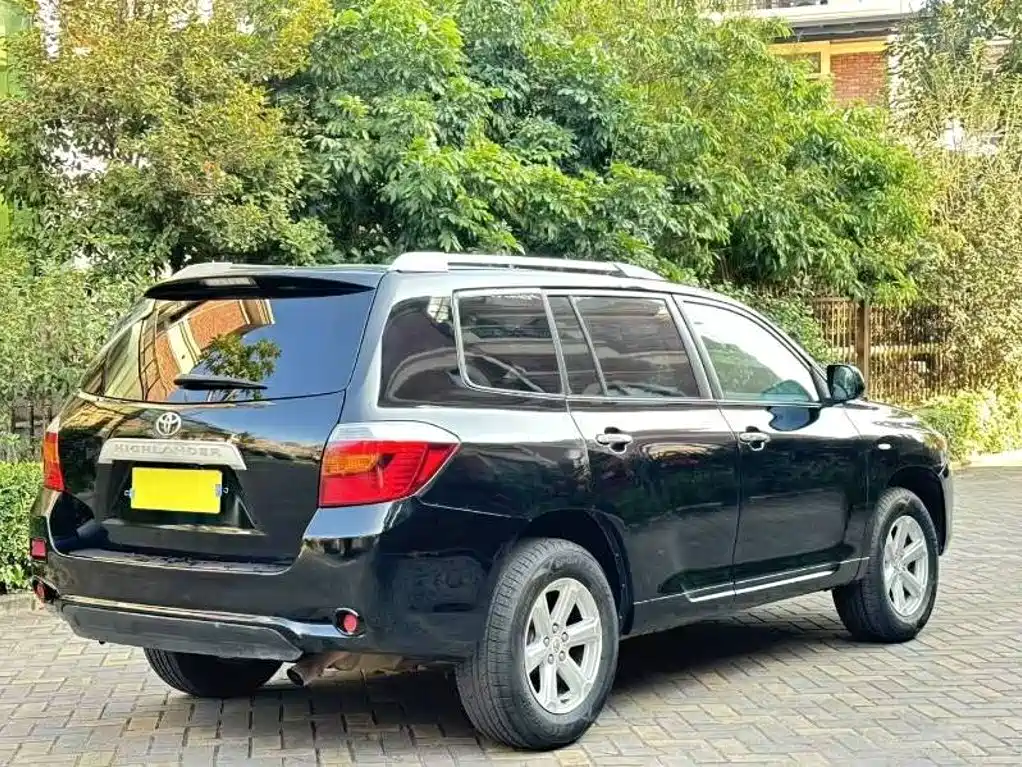Toyota Highlander — миниатюра 4