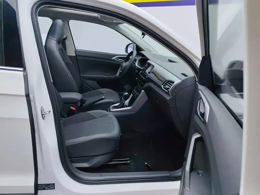 Volkswagen T-Cross — миниатюра 8