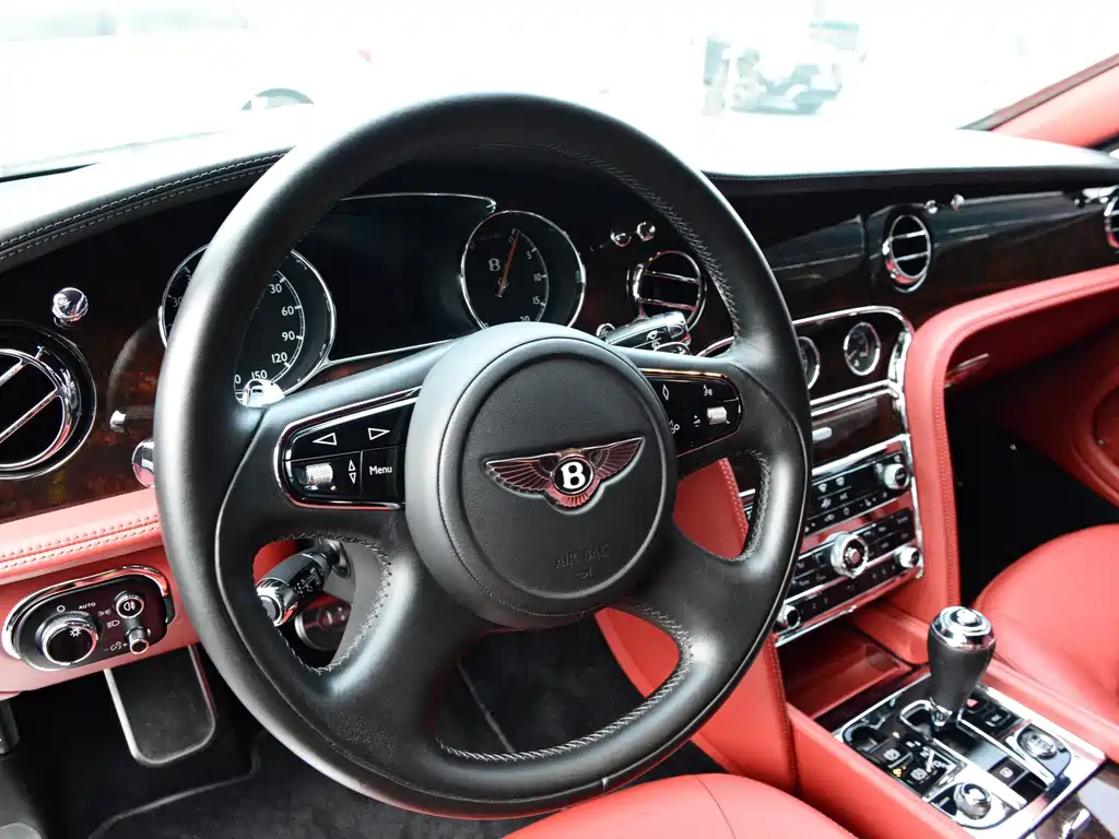 Bentley Mulsanne — миниатюра 6