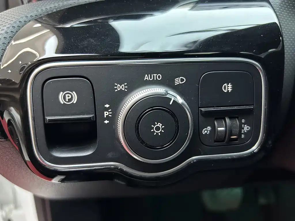 Mercedes-Benz A-Class — миниатюра 20
