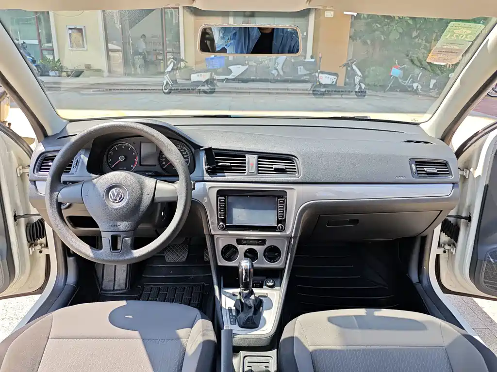 Volkswagen Gran Lavida — миниатюра 10