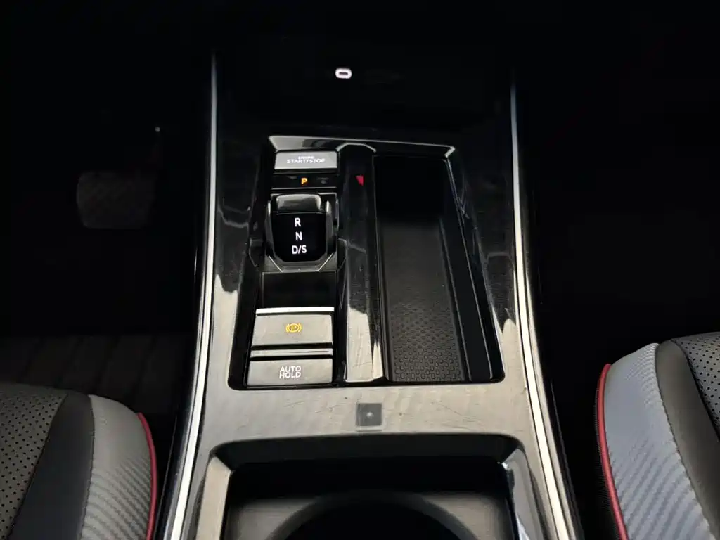 Volkswagen Lamando — миниатюра 16