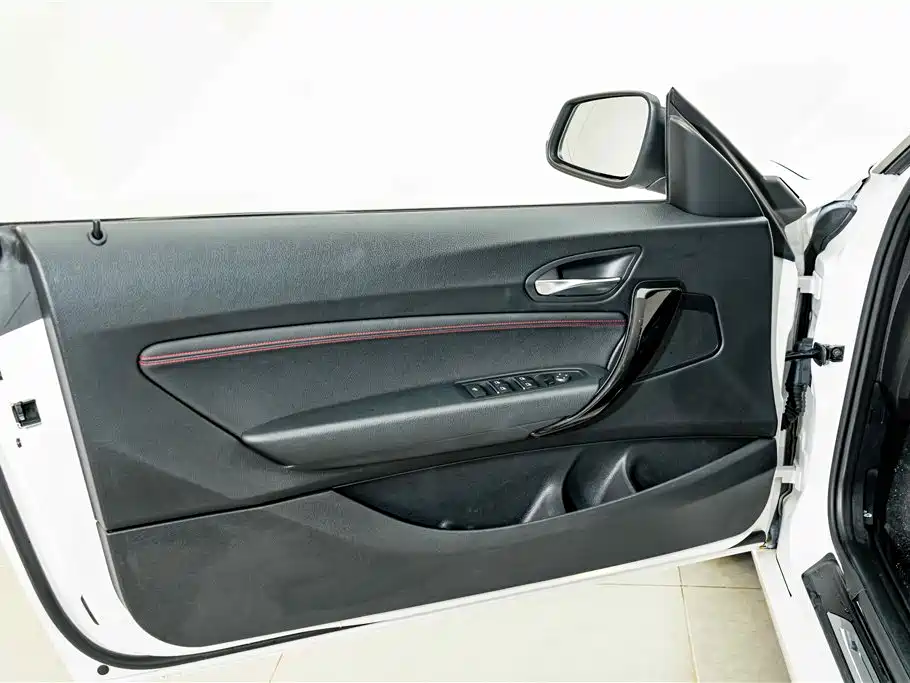BMW 2 Series (Import) — миниатюра 18