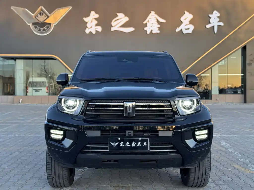 TANK TANK 700 NEW ENERGY