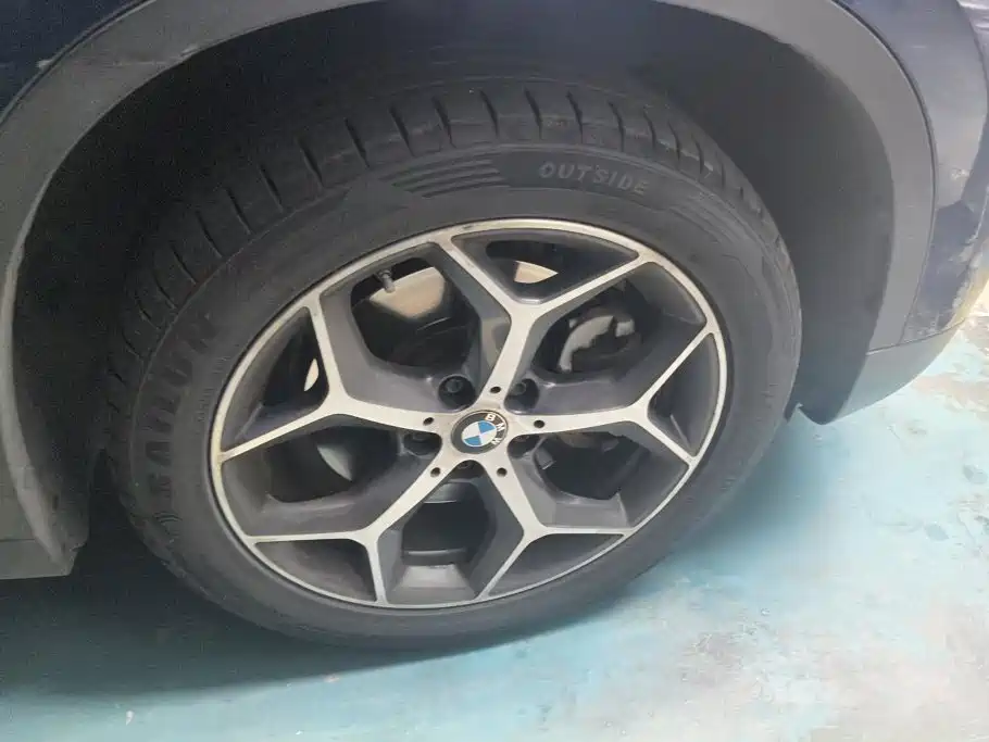 BMW X1 — миниатюра 6