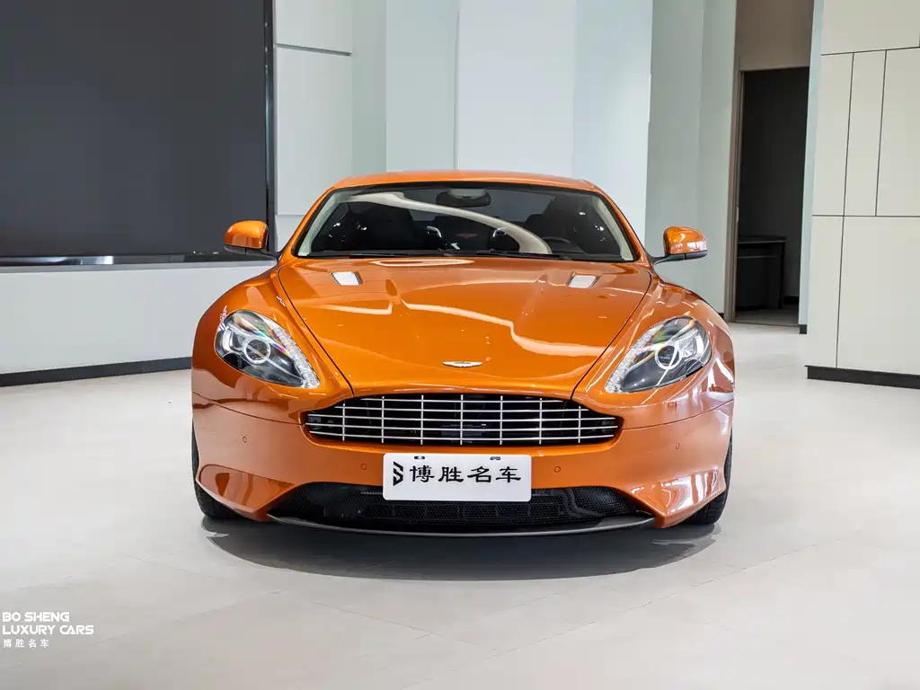 Aston Martin Virage — миниатюра 3