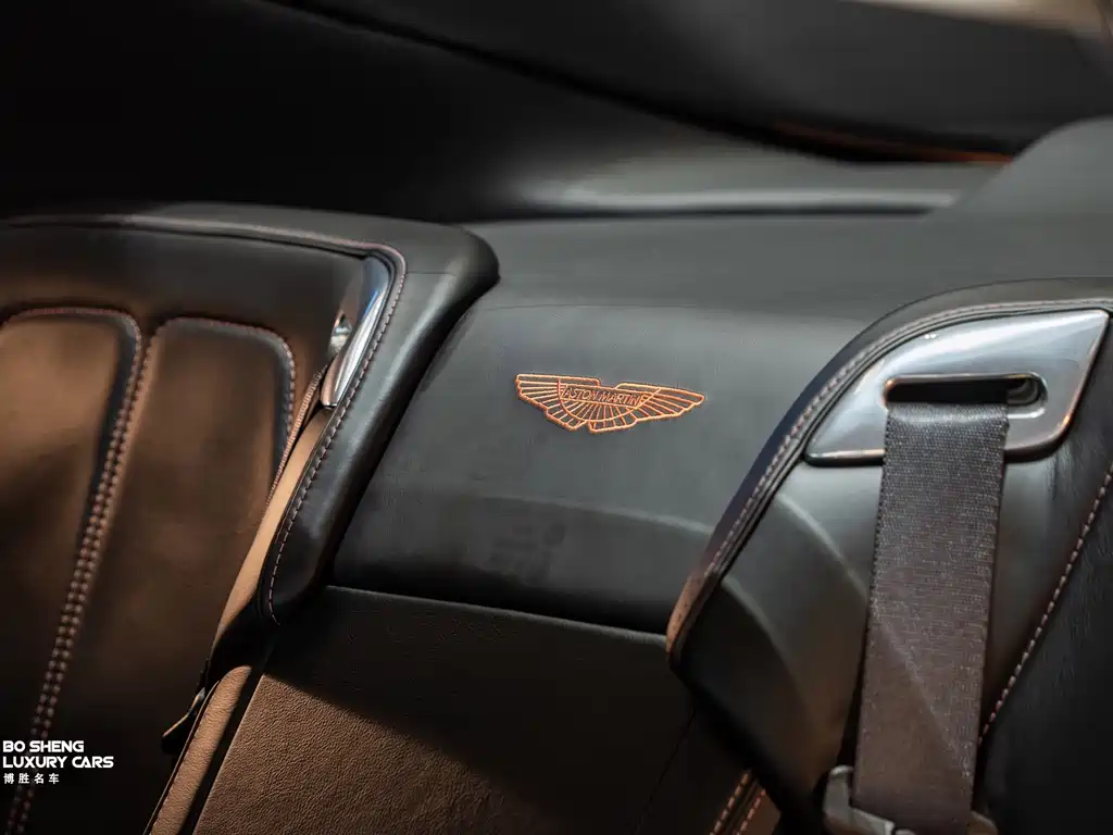 Aston Martin Virage — миниатюра 19