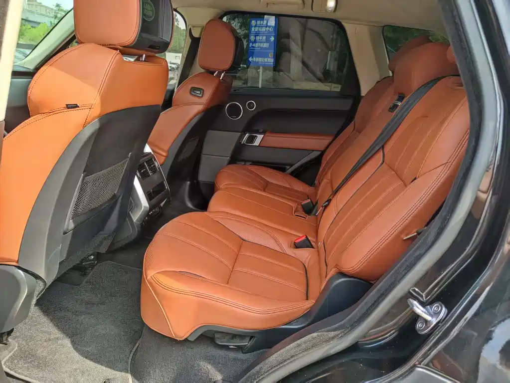 Land Rover Sport — миниатюра 8