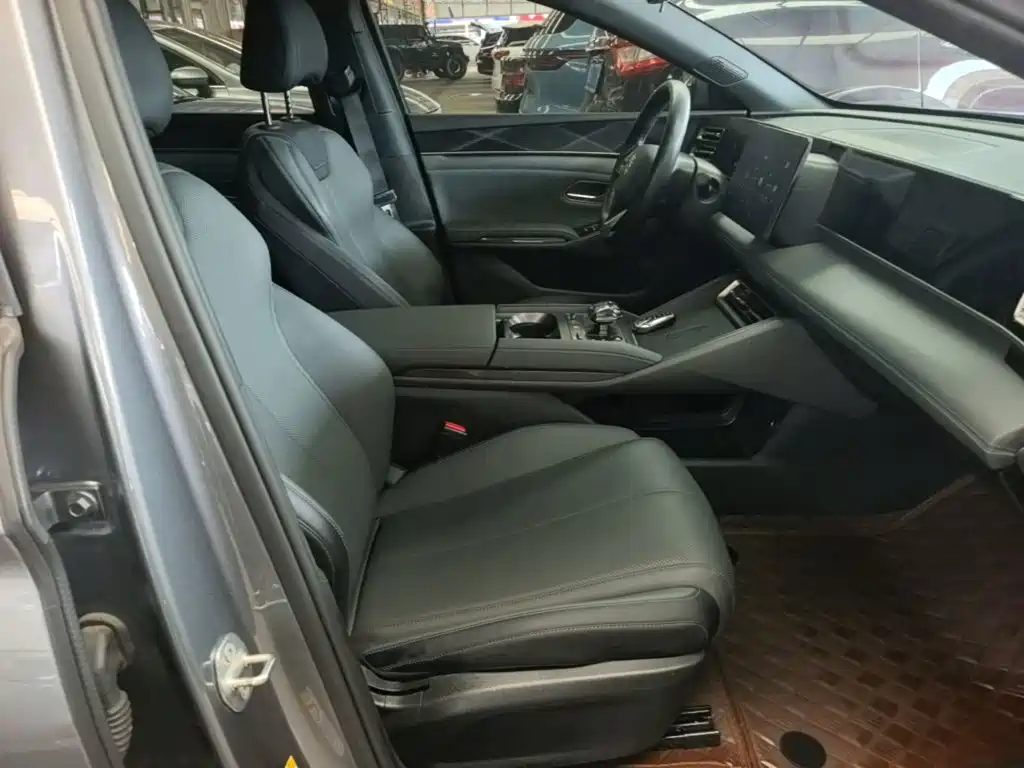 BYD Qin L — миниатюра 25