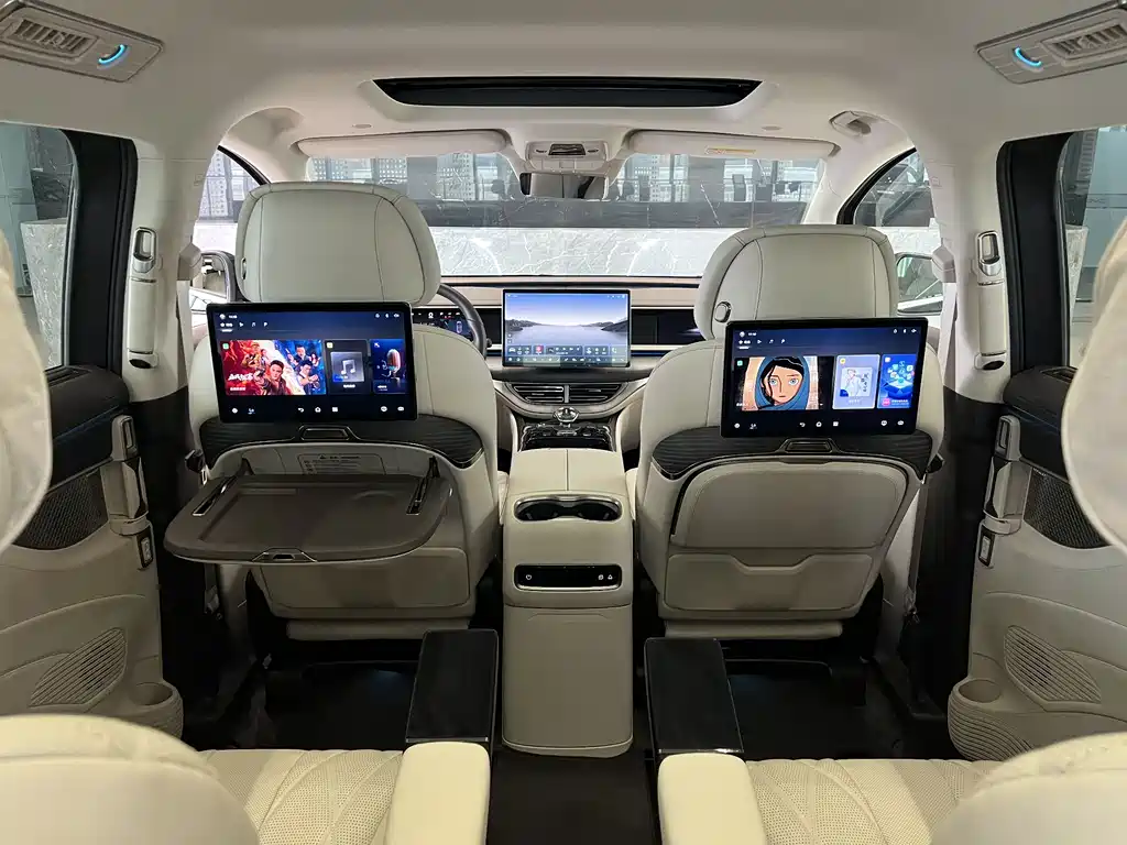 Denza D9 2025 DM-i Smart Drive 1020 Flagship