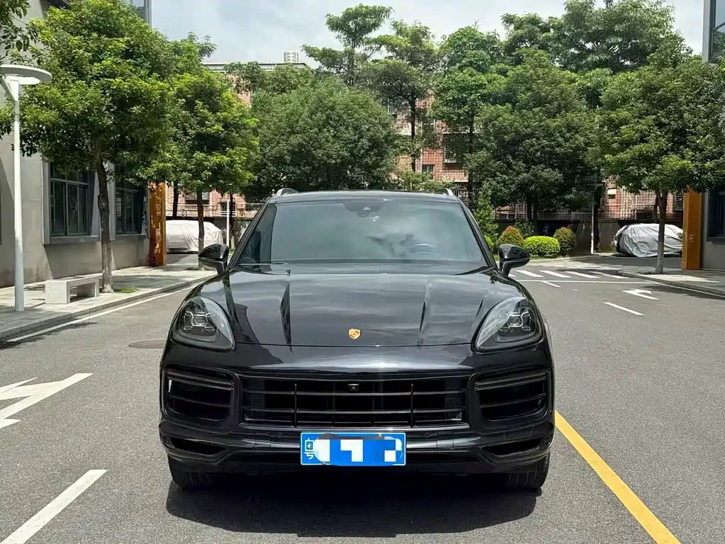 Porsche Cayenne — миниатюра 4