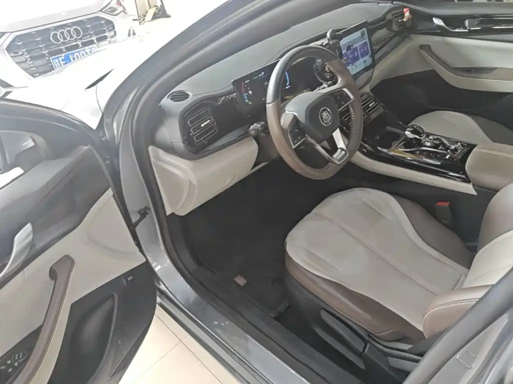 BYD Qin PLUS — миниатюра 16