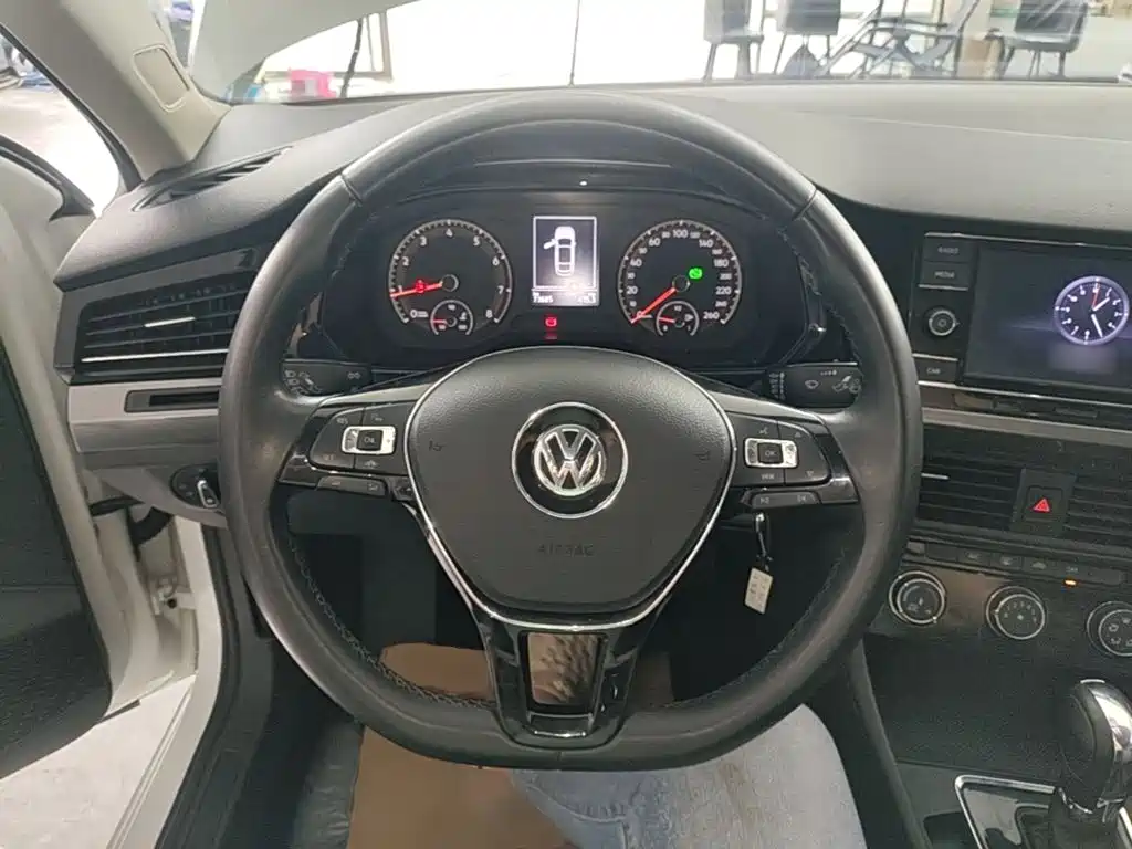 Volkswagen Bora — миниатюра 11