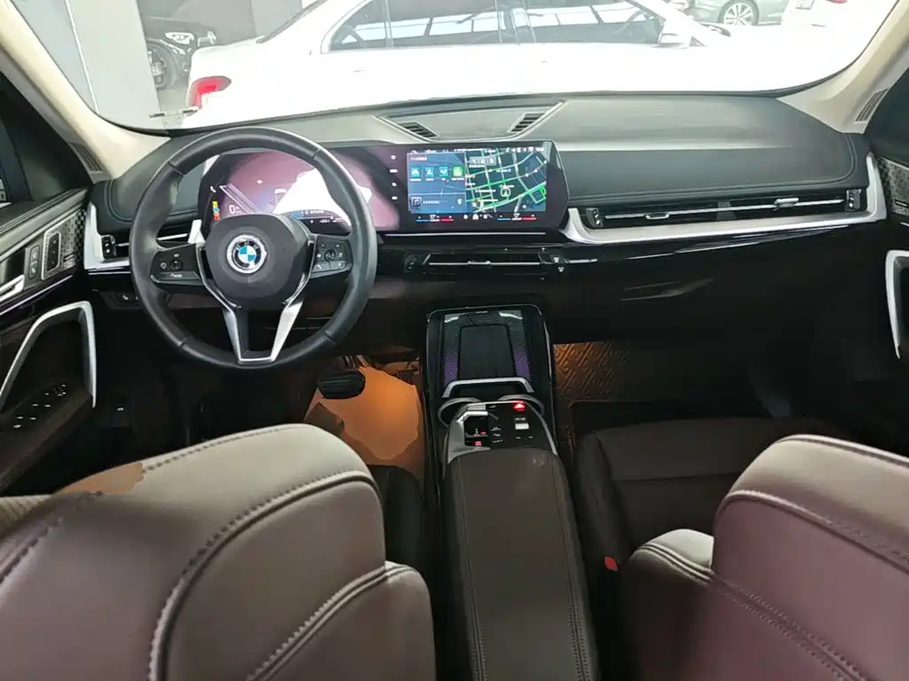BMW X1 — миниатюра 10